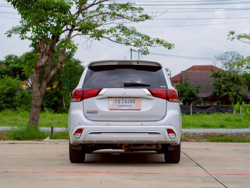 ขาย Mitsubishi Outlander 2.4GT 4wd ปี21 6