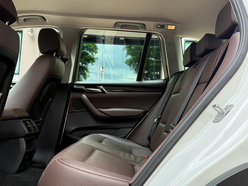 2016 BMW X3 20d LCI รถมือเดียวออกป้ายแดง รถวิ่งน้อย เข้าศูนย์ทุกระยะ รถไม่เคยมีอุบัติเหตุครับ 12