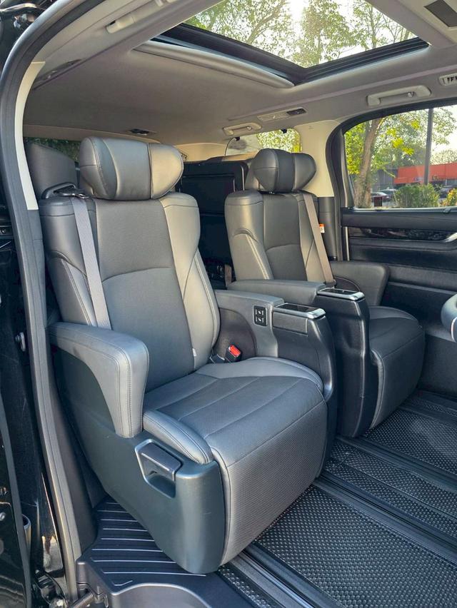 Toyota ALPHARD 2.5SC PACKAGE สีดำ ปี 2023 ไมล์ 50,000 กม. 11