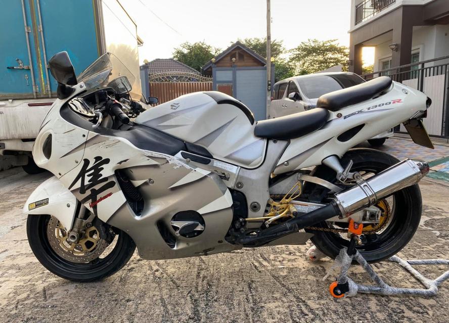 Suzuki Hayabusa ปี 1999 รถมือ 2 3