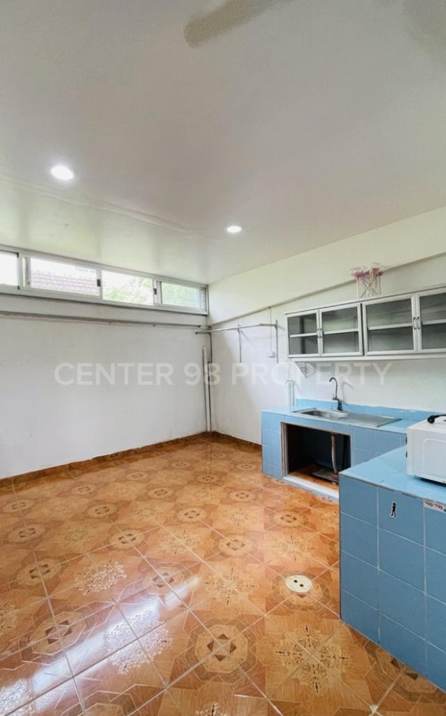 ให้เช่าทาวน์เฮ้าส์หมู่บ้านบางบัวทองเคหะ ซอย 2 10