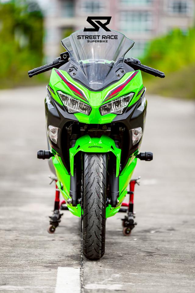 2024 Kawasaki Ninja 400 KRT ปี 2024 สีเขียวดำ 🏍️ สวย เดิมแท้ ไมล์น้อย พร้อมขี่! ✅ ไมล์เพียง 7,xxx กม. เท่านั้น จะออกมือ1 ดูคันนี้ก่อน!!