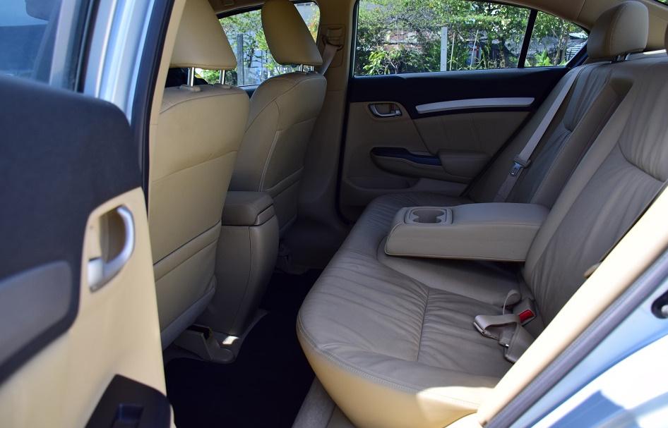 HONDA CIVIC 1.8E ปี2012 7