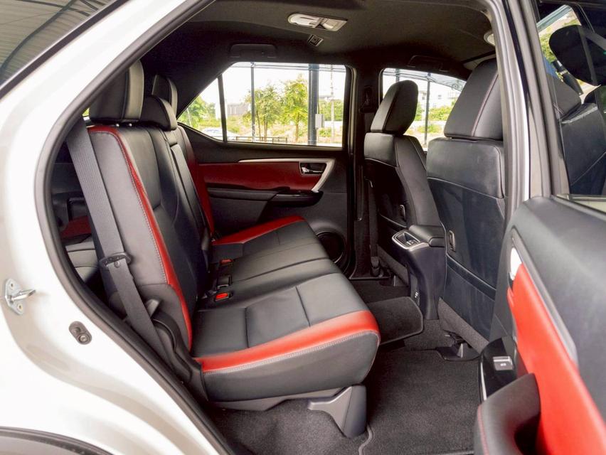ไมล์แท้ 768 km.TOYOTA FORTUNER 2.4 LEGENDER 2WD ปี 2025 15