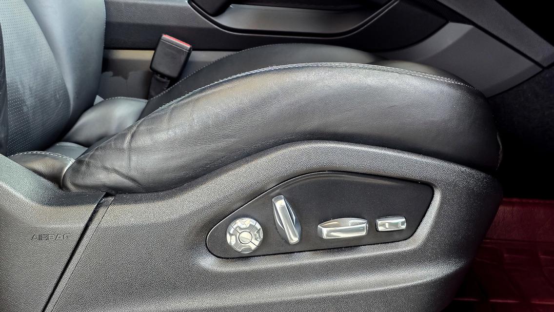 PORSCHE CAYENNE 3.0E Hybrid 2019 จด 2020 7