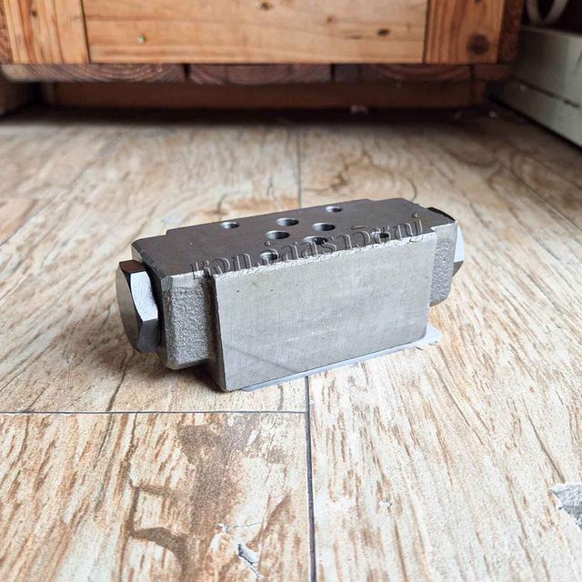 วาล์วไฮดรอลิค (Pilot Operated Check Modular Valve) Nachi OCP Series 3