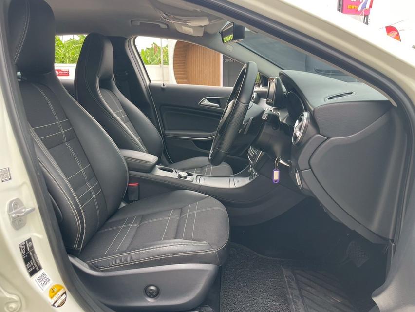 ปี 2014 BENZ GLA-CLASS, 200 โฉม W156 15