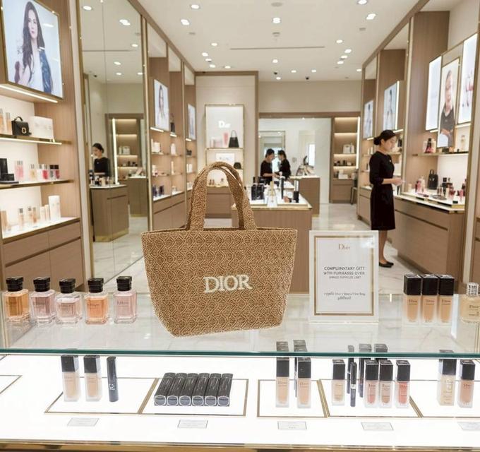กระเป๋าสะพายแฟชั่น dior