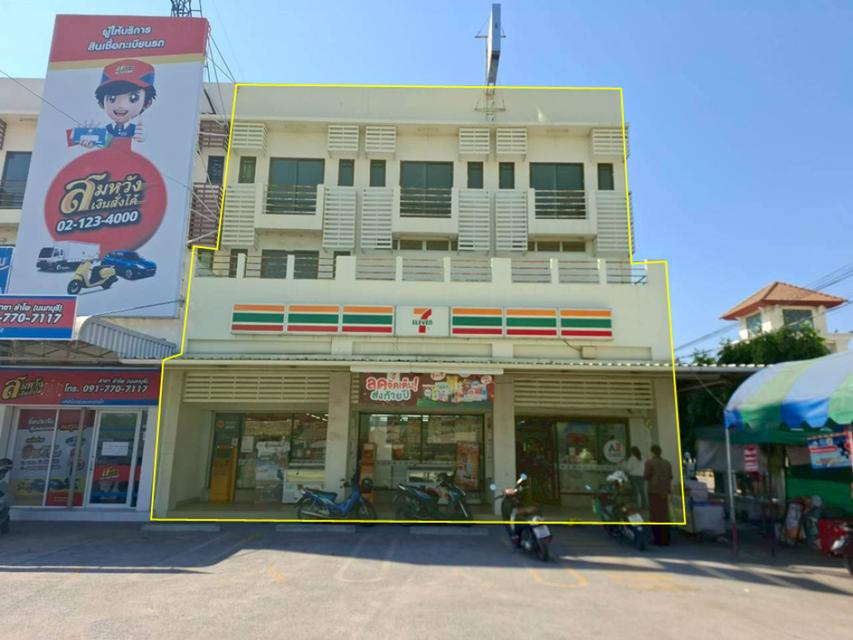 ขาย อาคารพาณิชย์ และให้เช่า ทำเลดี ยอดขายสูง หน้า ม.เฟืองสุข 4 144 ตรม 1 งาน 31.3 ตรว ปัจจุบันทำ 7-11 ใกล้ถ.กาญจนาภิเษก 1