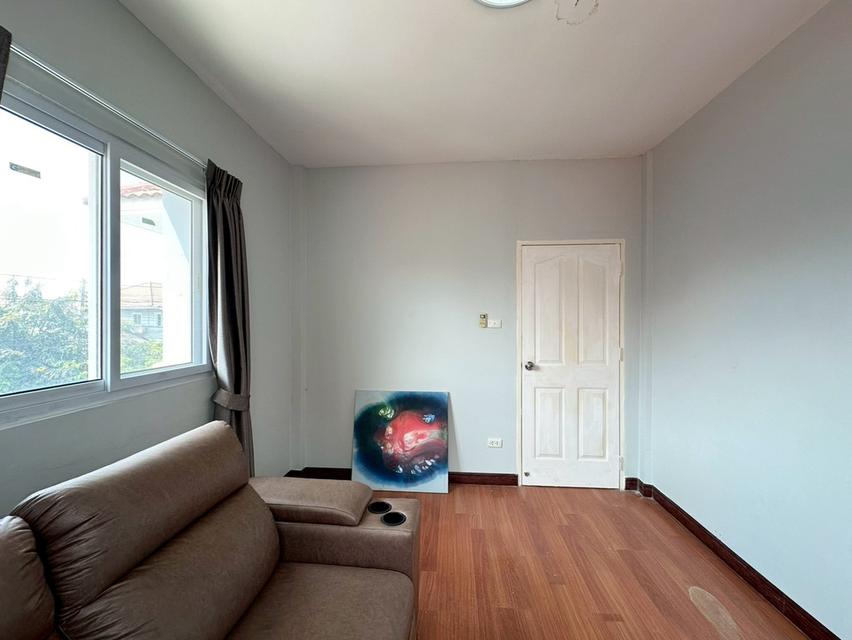 บ้านเดี่ยว ลลิล อินเดอะพาร์ค ศรีนครินทร์ - เทพารักษ์ แพรกษาใหม่  ( หลังมุมถนนเมน ) ซอยมังกรขันดี เมืองสมุทรปราการ 11