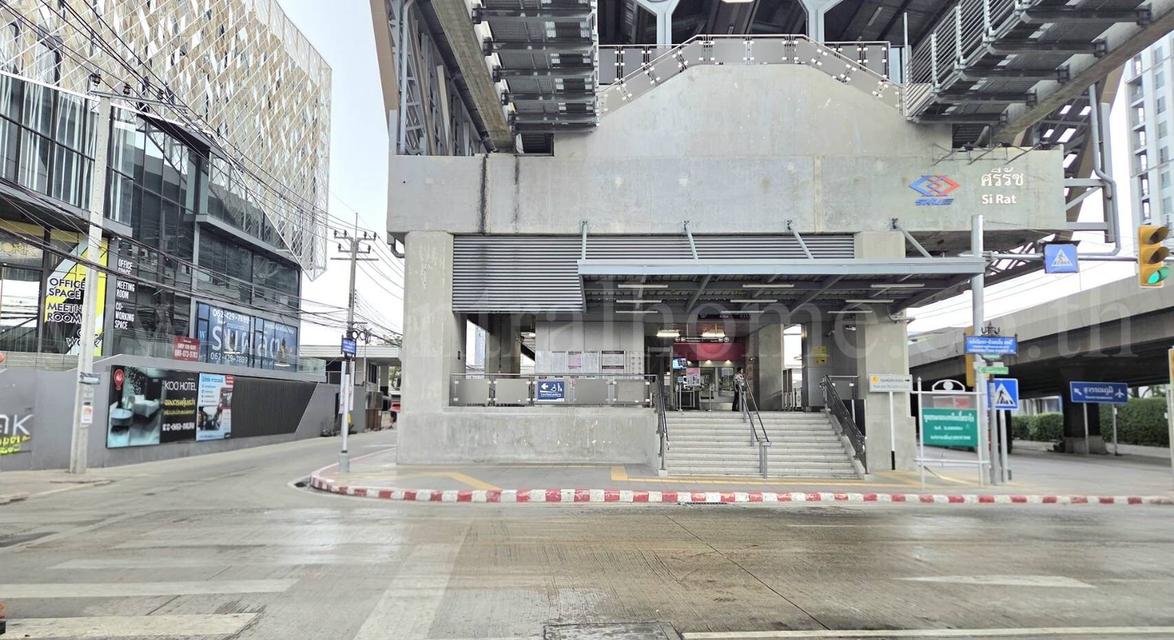 ทาวน์เฮ้าส์ ซอยปากเกร็ด - แจ้งวัฒนะ 35 ใกล้ MRT ศรีรัช 400 เมตร 13