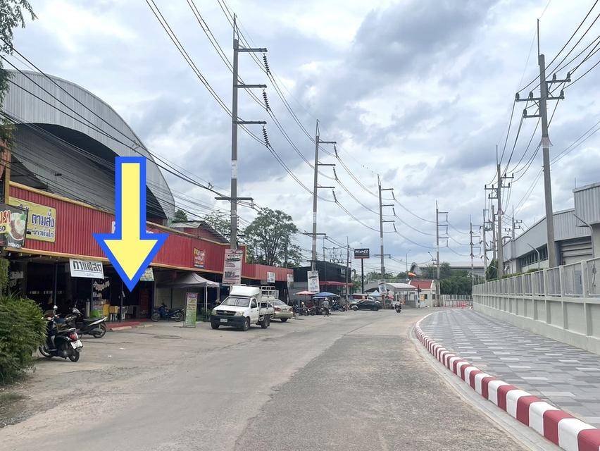 ขายที่ดินพร้อมสิ่งปลูกสร้าง เนื้อที่ 2ไร่ 3ตรว. ติดถนน 2ด้าน หน้ากว้าง 48เมตร ลึก 90เมตร 3