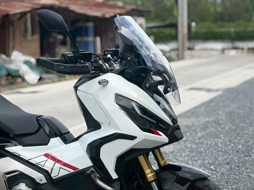Honda X-adv750 TFT ปี 2022 ขาวพิเศษ รูปที่ 2