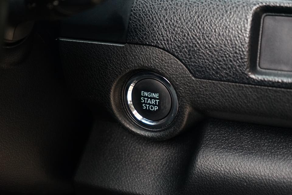 2014 TOYOTA CAMRY 2.0 EXTREMO 13