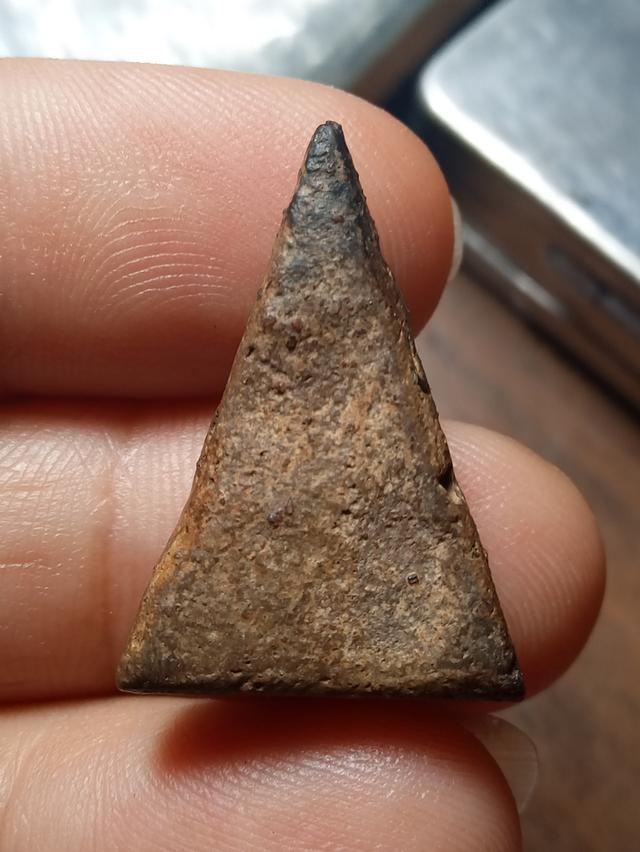 พระนางพญาพิมพ์เทวดาแบ่งปัน