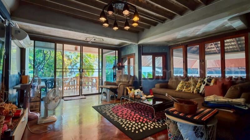 บ้านเดี่ยว พร้อมที่ดิน 232 ตร.วา ซอย ลาดพร้าว 107 ใกล้มหาวิทยาลัยรัตนบัณฑิต 6