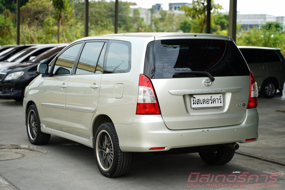 2012 TOYOTA INNOVA 2.0 G OPTION
