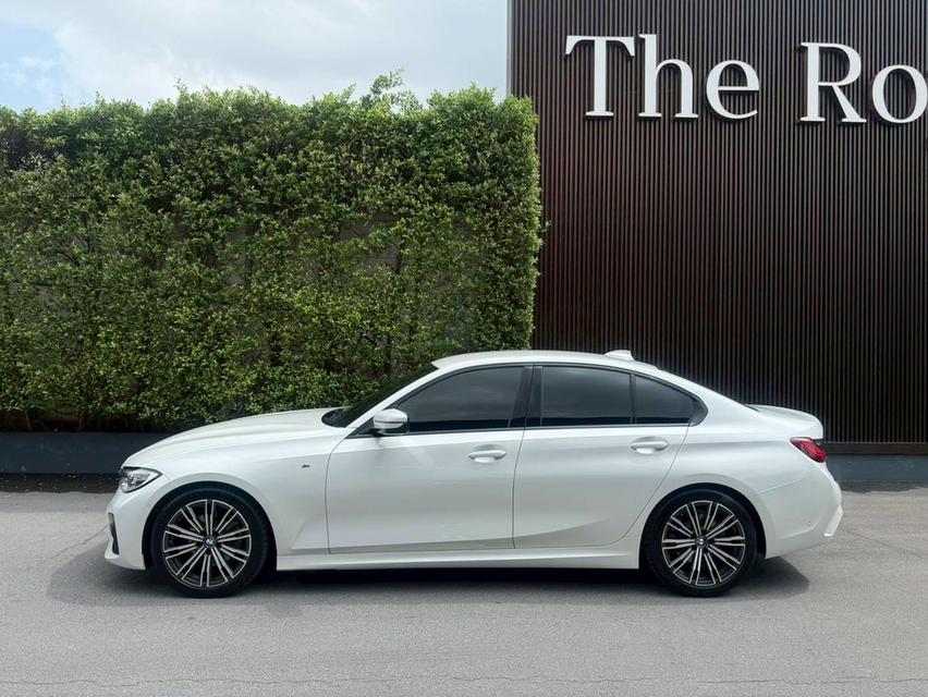 BMW 320d M SPORT G20 สีขาว ปี 2021