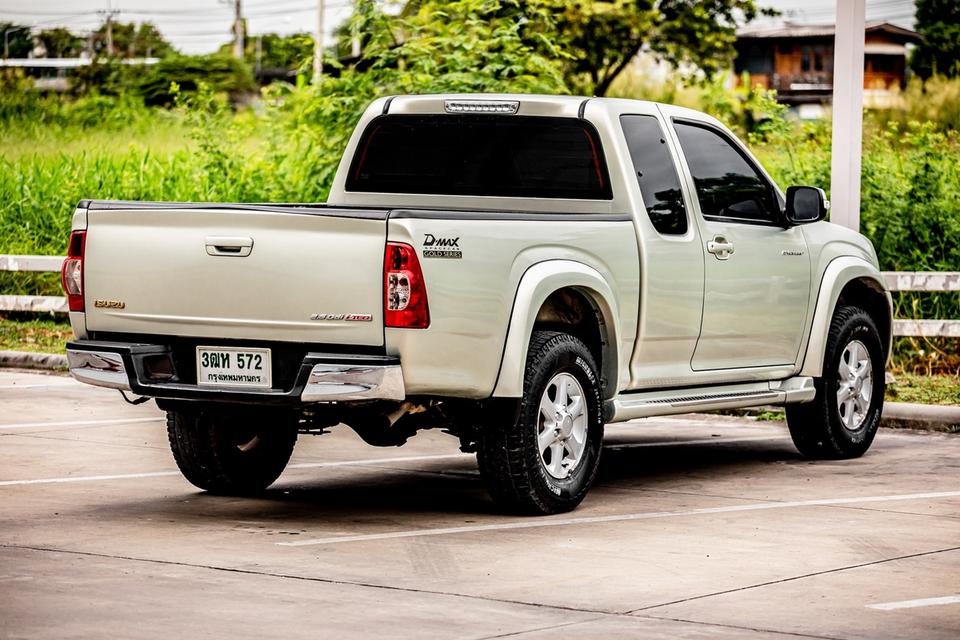 Isuzu D-Max Hi-Lander Cab 2.5 Gold Series เครื่องยนต์ดีเซล เกียร์ ธรรมดา  ปี 2008 สวยๆ 6