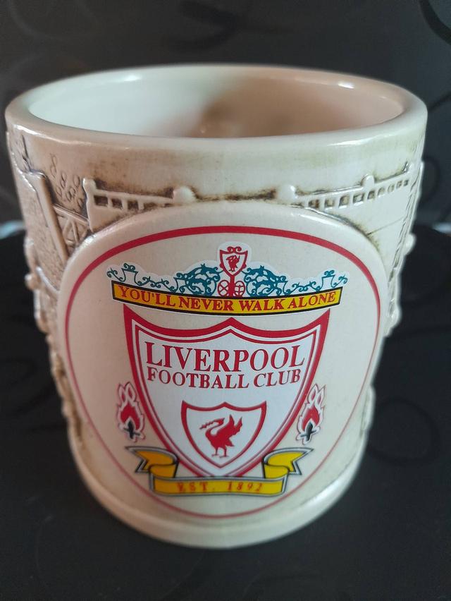 ของสะสมแก้วน้ำลิเวอร์พูล