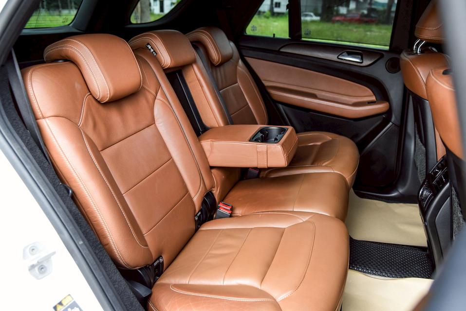 รหัสรถ CBL2880 Mercedes-Benz GLE500e 3.0 4MATIC Exclusive W166 AT 2017 17