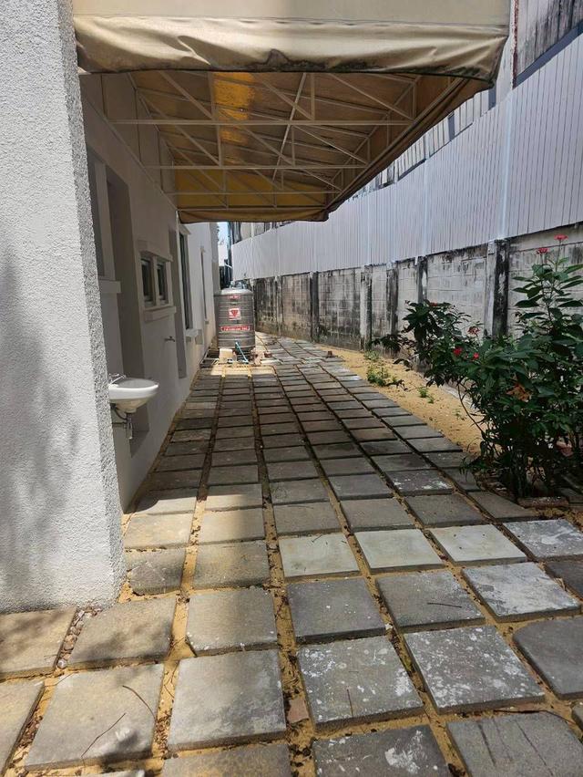 ขาย โนเบิลทารา งามวงศ์วาน 96 ตารางวา 3 ห้องนอน  4ห้องน้ำ ถือกระเป๋าเข้าอยู่ได้เลย เจ้าของขายเอง สนใจติดต่อ 086-8303315 5