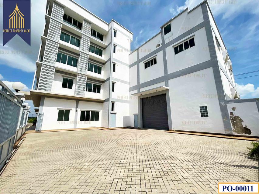 ขายคลังสินค้า โกดัง 2 ชั้น พร้อมออฟฟิศ สำนักงาน 5 ชั้น ติดถนน กิ่งแก้ว-บางพลี บางนาตราด 14