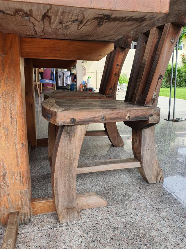 ขายโต๊ะ เก้าอี้ ทำจากไม้ต่อเรือโบราณทั้งหมด ซื้ออย่างดีมาจากอยุธยา 2