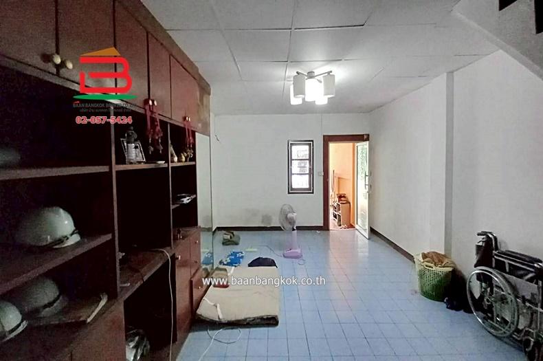 ทาวน์เฮาส์ หมู่บ้านฉัตรณรงค์ วิลล่า 5 เนื้อที่ 16 ตร.ว (สามแยกไฟแดง ถนนเส้นปท. 3004) ตำบลบึงคำพร้อย อำเภอลำลูกกา ปทุมธานี 6