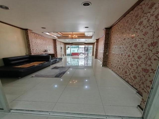 PB5893ให้เช่า อาคารพาณิชย์ 2 ชั้นครึ่ง ย่านเมืองเก่าเขตพระนคร สามเสน ซอยวัดตรีทศเทพ ถนนประชาธิปไตย 2