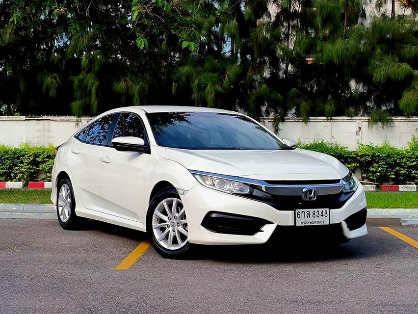 Honda Civic FC 1.8 E ปี2017