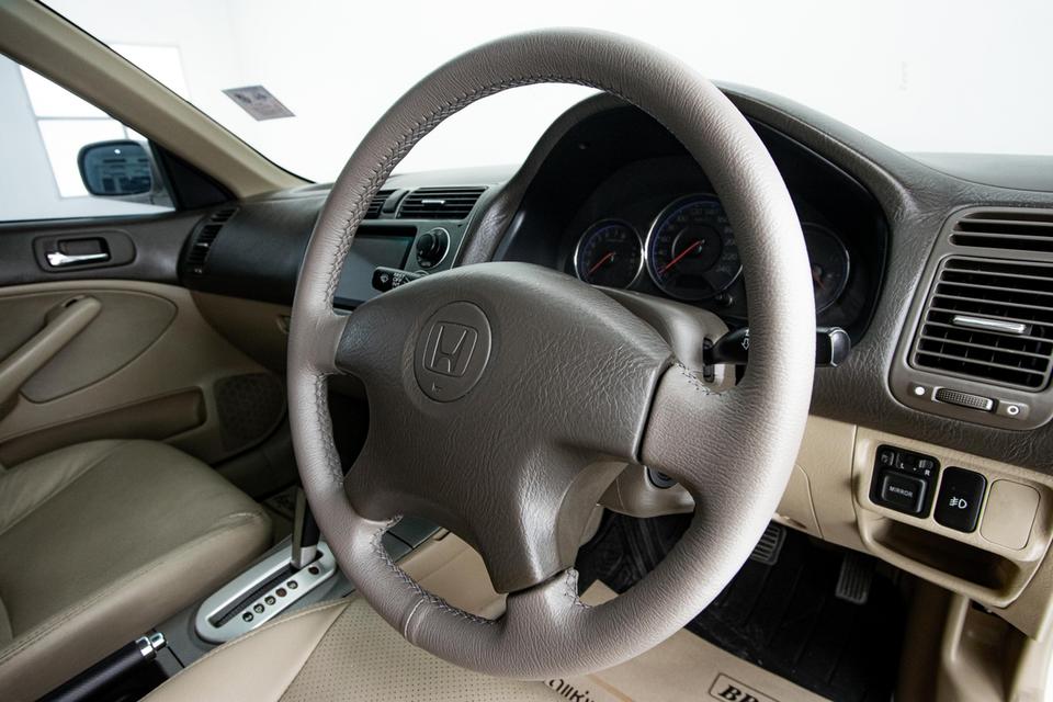 HONDA CIVIC DAIMENTION 1.7 S LEV VTEC 2004