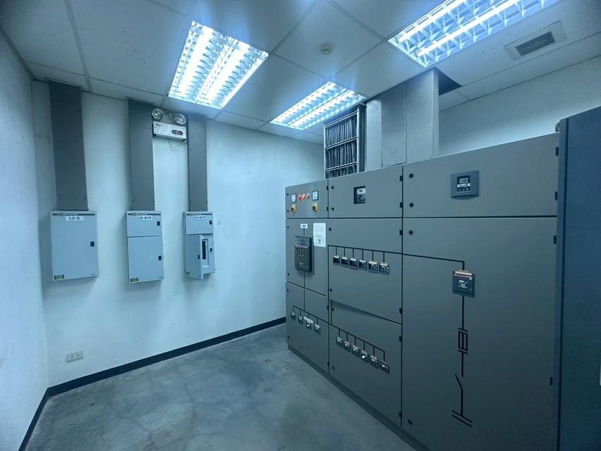 ขายโกดัง/โรงงานนิคมนำไกร ลาดกระบังสีม่วงพื้นที่ 6,700ตรม. พร้อมใบรง. จ.กรุงเทพฯ 9