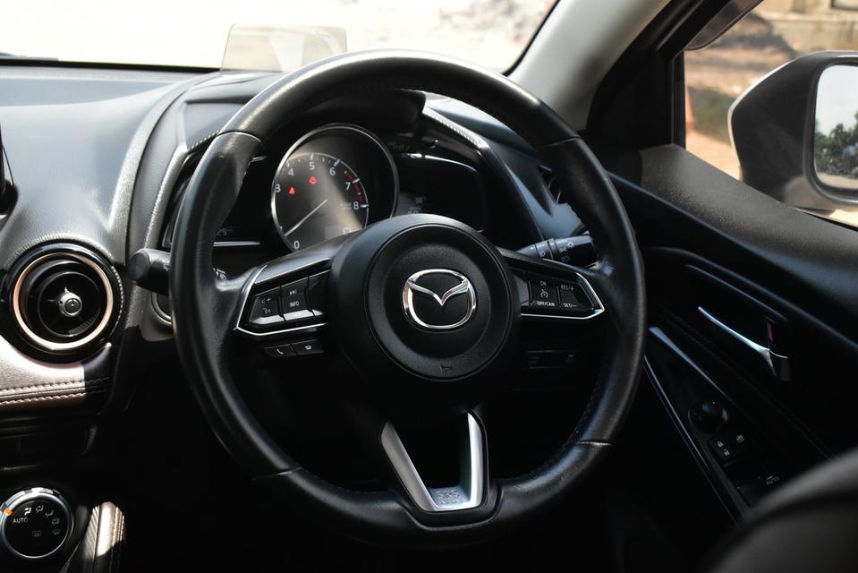 รหัสรถ PB1377 MAZDA 2 1.3 HIGH CONNECT AUTO 2019 เบนซิน 10