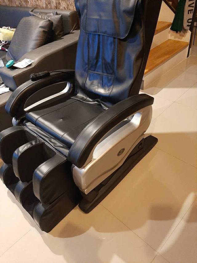 เก้าอี้นวดไฟฟ้าเพื่อสุขภาพครบวงจร 5