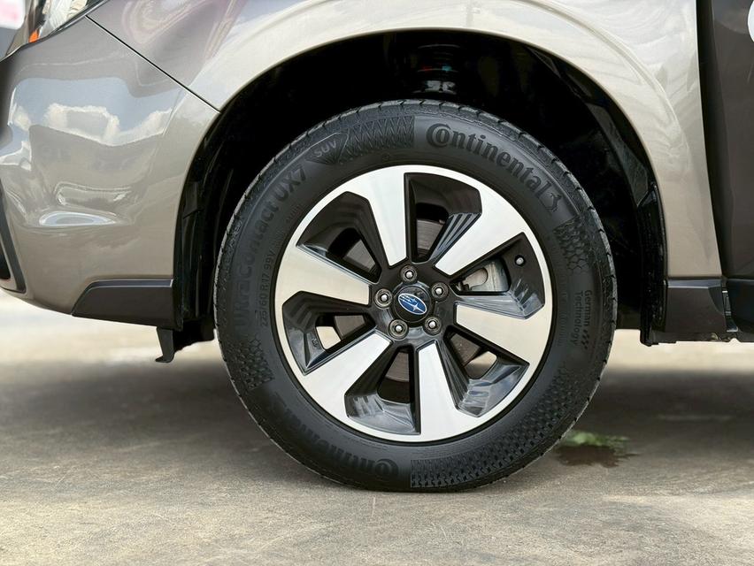 ปี 2016 SUBARU FORESTER, 2.0 i AWDโฉม FORESTER สีน้ำตาล รถสวยพร้อมใช้ 16