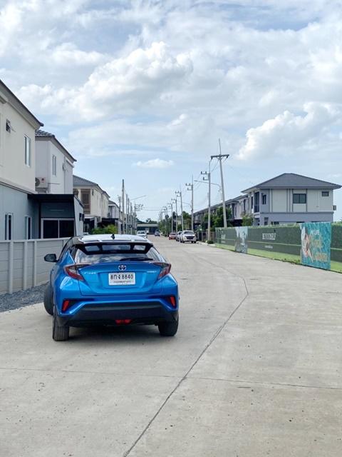 ต่อเติมหน้าแล้ว วงแหวน-คลอง5 ตลาดนัด เค สเปซ ตลาดมารวย ให้เช่าบ้าน 2ชั้นขนาด 135 ตรม. สน. ภูธรลำลูกกาซิตี้ หทัยราษฏร์ 54 5