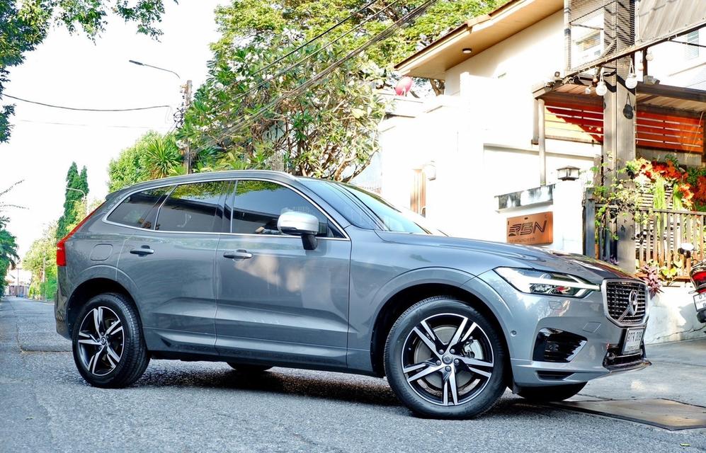 Volvo XC 60 T8 R-Design 4WD SUV ปี 2018 วิ่ง 65,xxx KM. 4