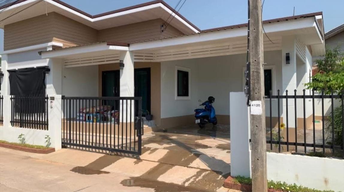 ให้เช่าบ้านเดี่ยวชั้นเดียว มี 2 ห้องนอน 2 ห้องน้ำ อ.เมือง จ.พิษณุโลก โทร 0964309365 1