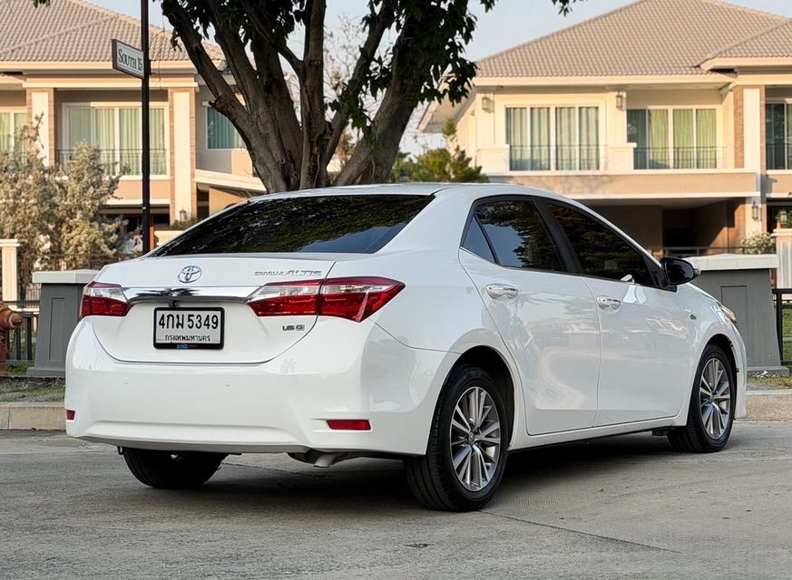 รหัสรถ AVA5349 🍊 Toyota Corolla Altis 1.6 G ปี 2016 เจ้าของเดียว ใช้งานน้อย ประวัติศูนย์ครบ รูปที่ 4