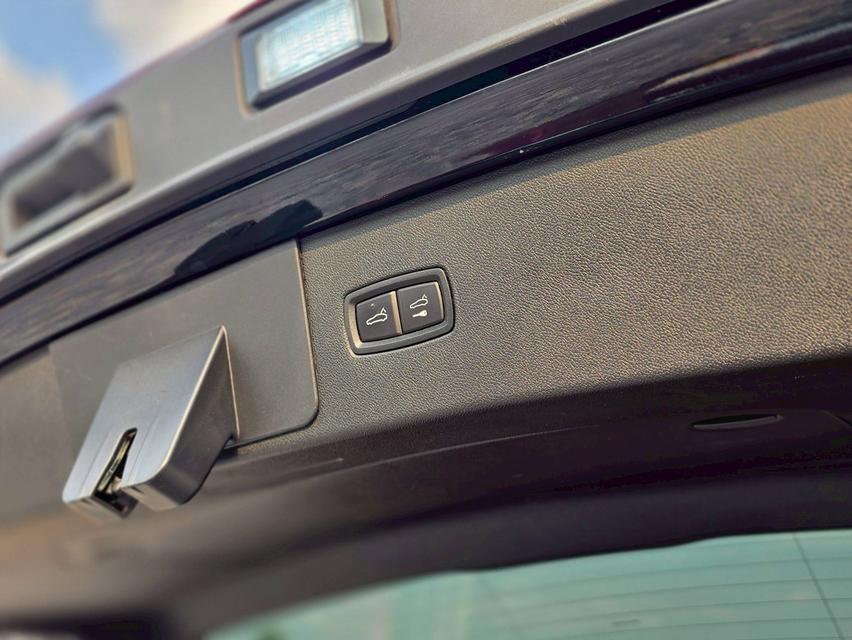 รหัสรถ NC7309 📍2022 PORSCHE✳️ Cayenne E-Hybrid [แต่ง Facelift Turbo GT] รูปที่ 9