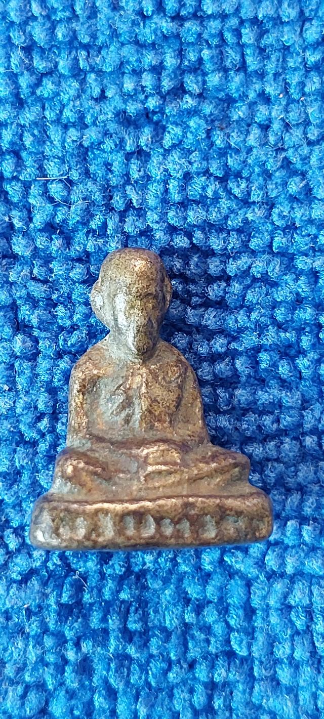 รูปหล่อหลวงพ่อทบ วัดชนแดน เพชรบูรณ์ รูปที่ 7