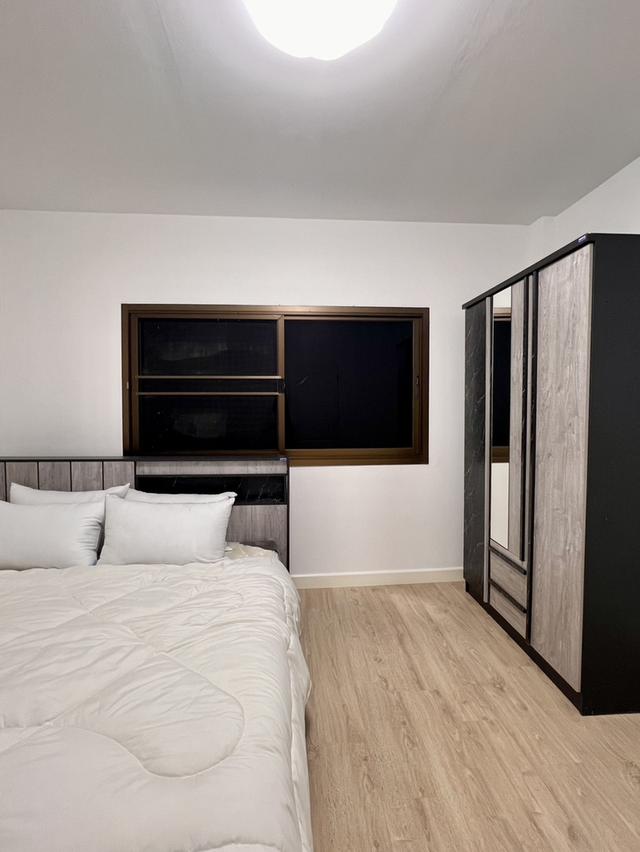 ทาวน์เฮ้าส์มือสอง ใกล้ตลาดเอซี รีโนเวทใหม่ทั้งหลัง 11