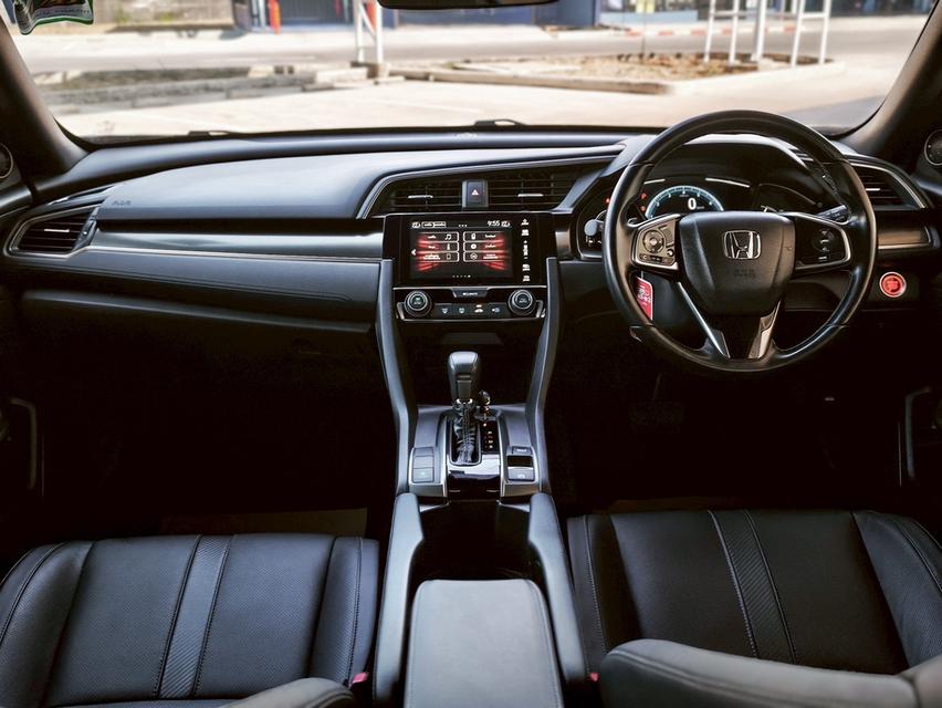 รหัสรถ 67GG709 ✨ HONDA CIVIC FK 1.5 TURBO EL ปี 2019 9