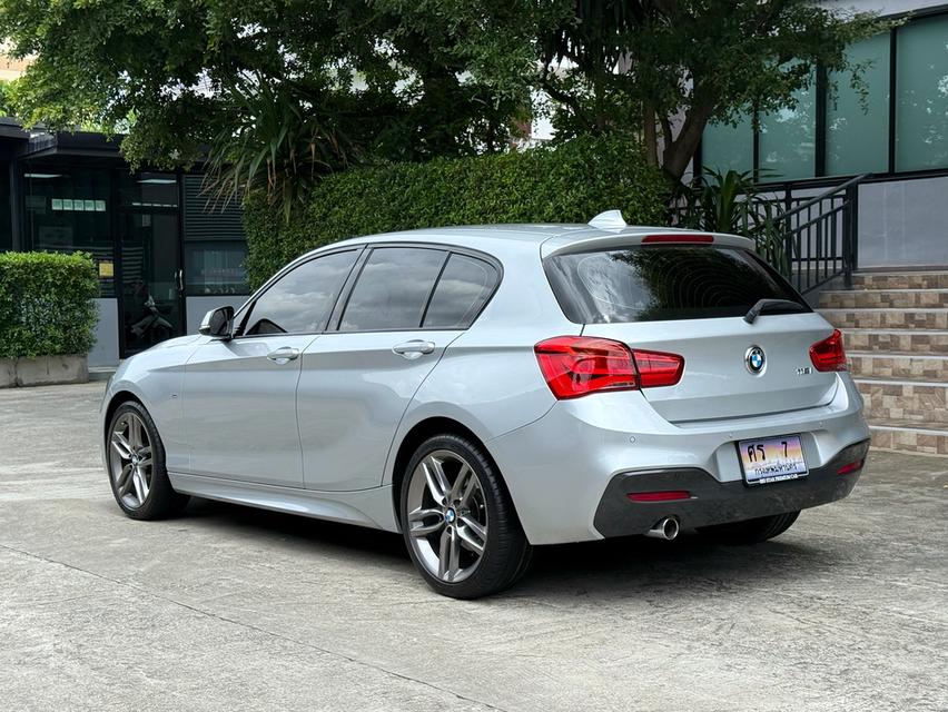 2018 BMW 118I MSPORT รถมือเดียวออกป้ายแดง รถวิ่งน้อย เข้าศูนย์ทุกระยะ รถไม่เคยมีอุบัติเหตุครับ 6