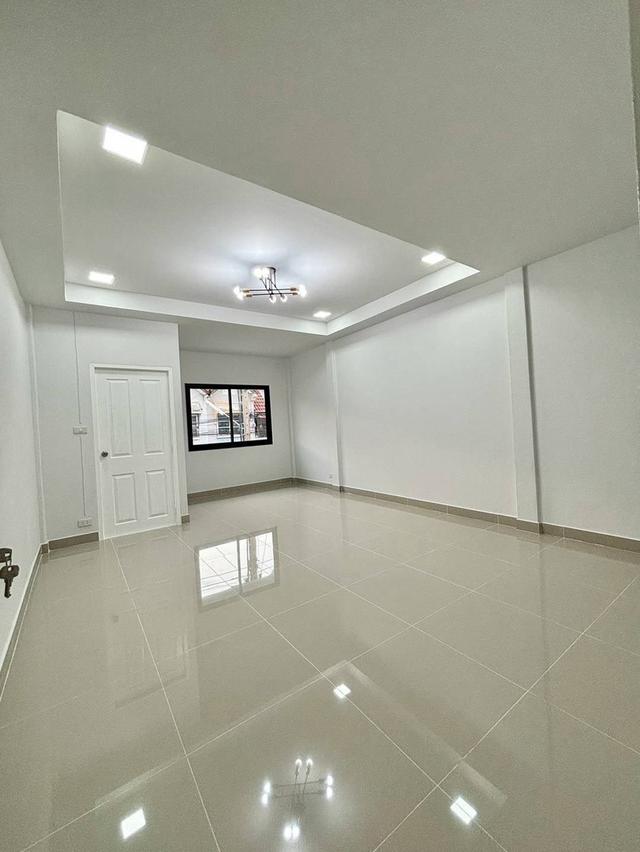 #หมู่บ้านบัวทองธานี #กู้บ้านได้เงินแสนติดมือ #สลิปเงินเดือนแลกบ้าน‼️ #ฟรีค่าโอนกรรมสิทธิ์ #ฟรีเงินดาวน์และค่าโอน #ฟรีค่าจดจำนอง #ไม่ต้องควักสักบาท  18