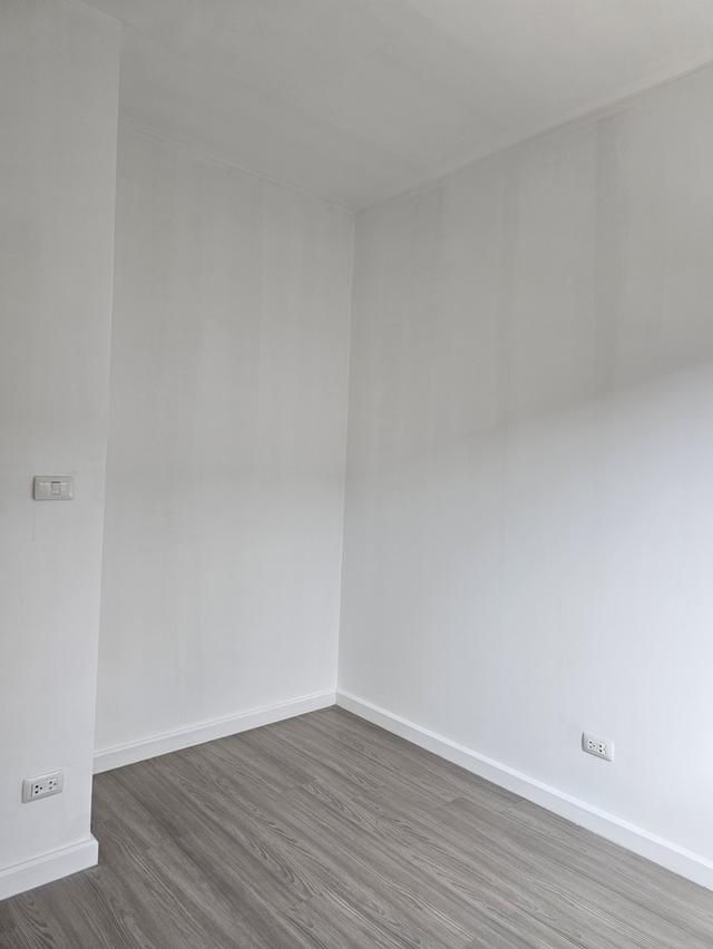 ทาวน์โฮม 2 ชั้น 3 ห้องนอน 2 ห้องน้ำ 4