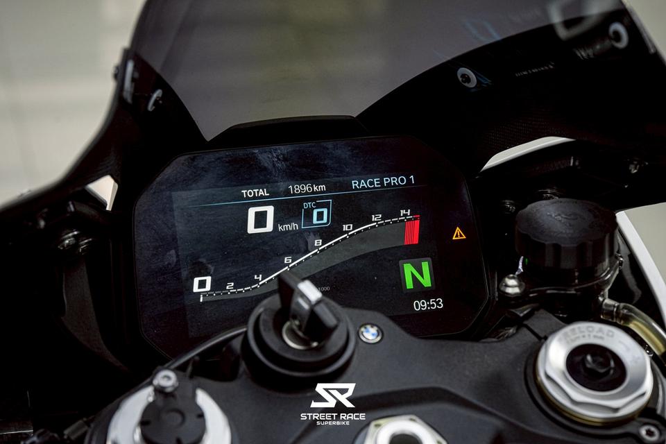 🔥 bmw s1000rr ปี 2023 | ไมล์แท้ 1,8xx กม. ของแต่ง 600,xxx บาท จัดเต็ม! 🔥 รูปที่ 4