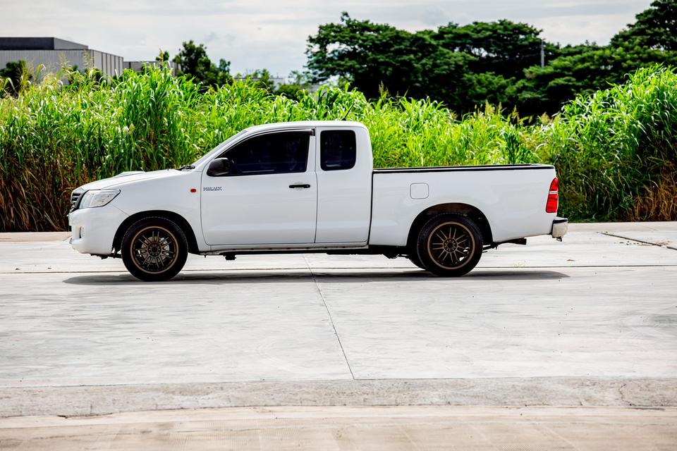 Toyota Vigo Champ SmartCab 2.5J ดีเซล เกียร์ธรรมดา ปี 2014  สีขาว มือเดียวป้ายแดง 9
