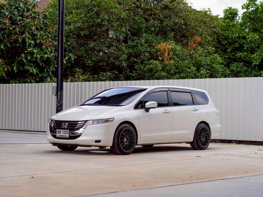 Honda Odyssey รุ่น 2.4 JP ปี 2012 ประกันเครื่องเกียร์3ปี3หมื่นkm